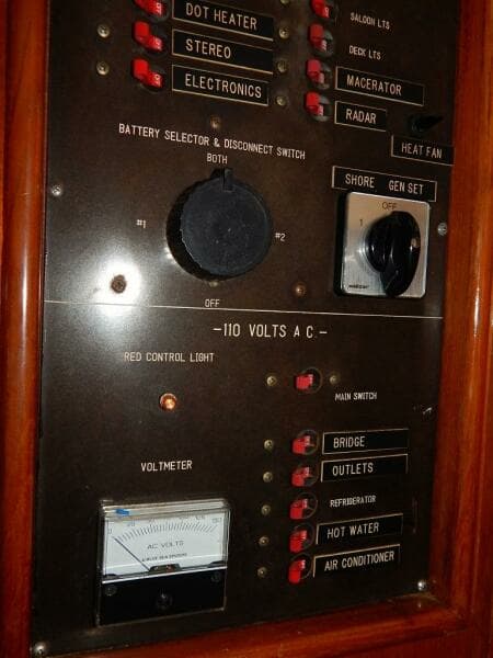 1987 Marine Trader Double Cabin Trawler