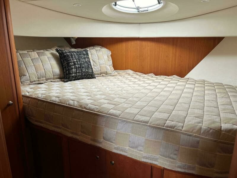2002 Silverton 39 Motor Yacht