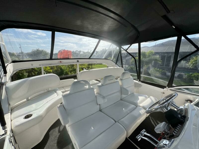 2002 Silverton 39 Motor Yacht