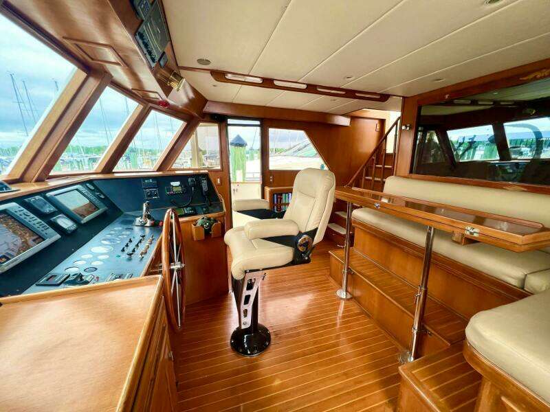 2000 Grand Alaskan 60 Pilothouse