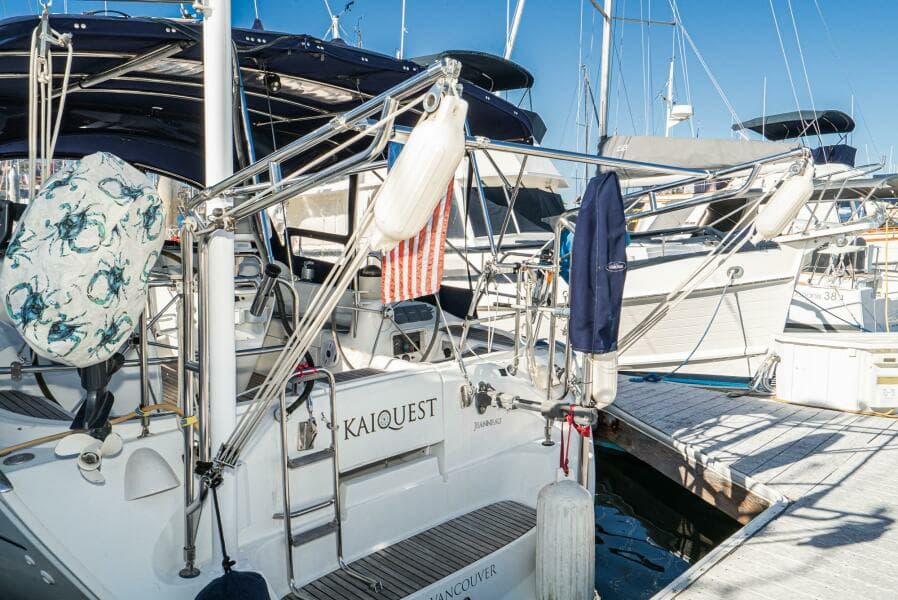 2001 Jeanneau 43 Sun Odessey