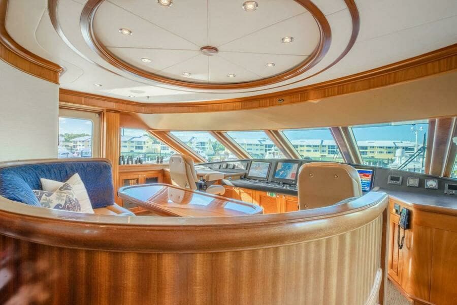 Bridge Deck Wheelhouse