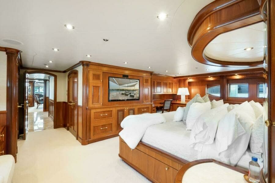 Main Deck Master Stateroom