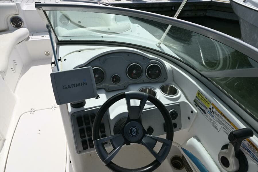 2015 Hurricane SD2200DC