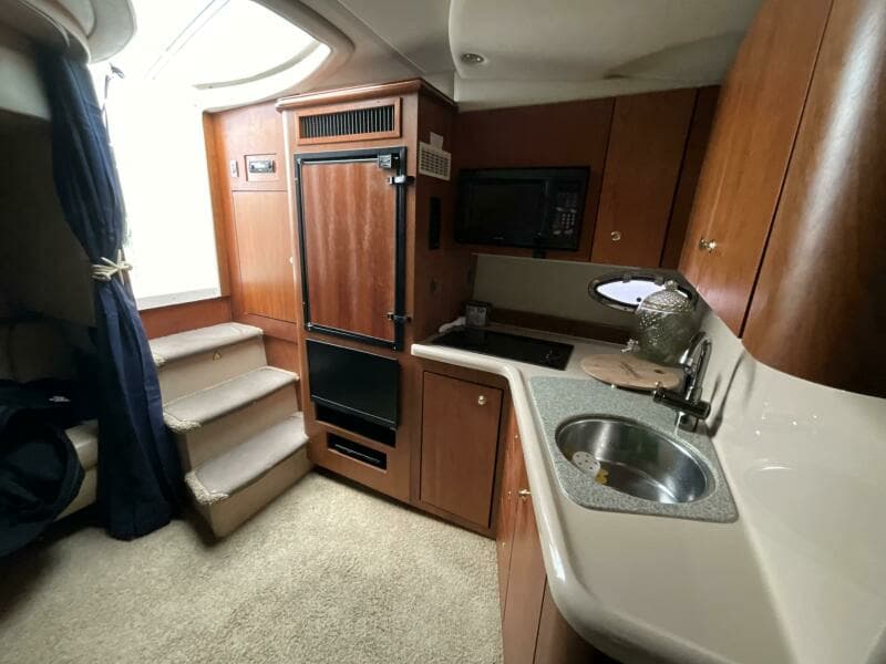 2002 Cruisers 35 Express