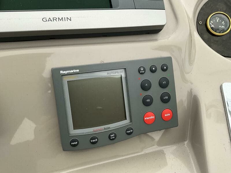 2002 Cruisers 35 Express