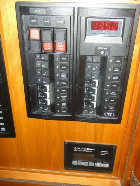 2018 Sabre 48 Salon Express