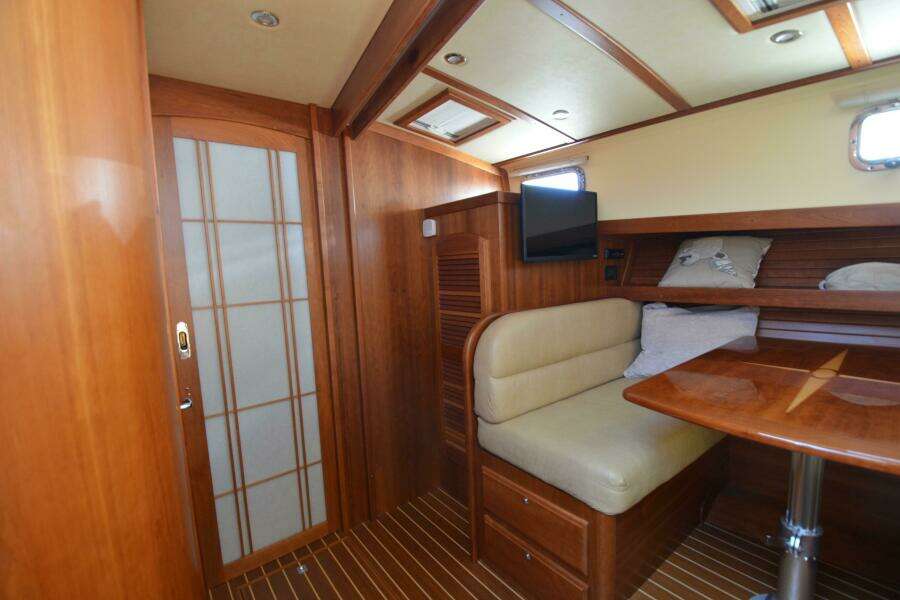 2014 Sabre 42 Salon Express