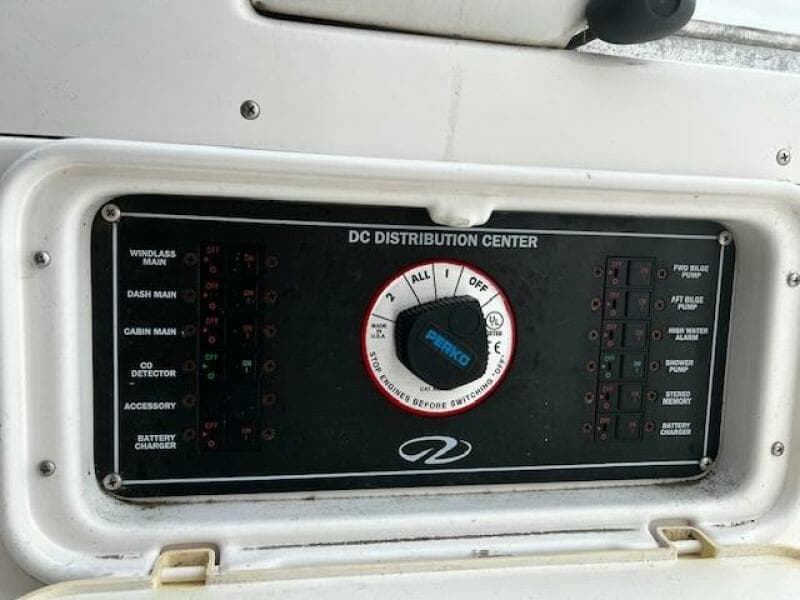 Battery Selector Switch