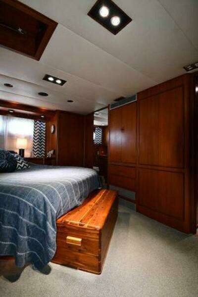 1986 Lowland 64 Pilot House Long Range Motor Yacht