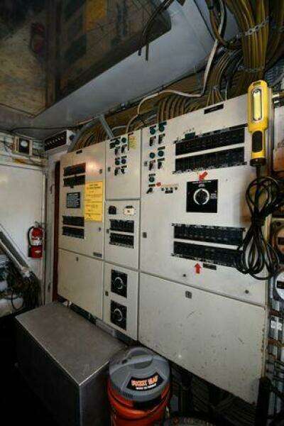 1986 Lowland 64 Pilot House Long Range Motor Yacht