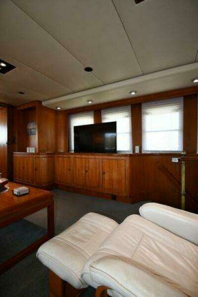 1986 Lowland 64 Pilot House Long Range Motor Yacht