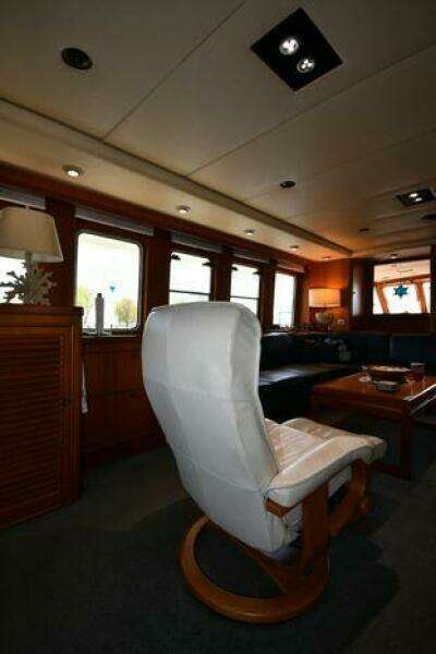 1986 Lowland 64 Pilot House Long Range Motor Yacht