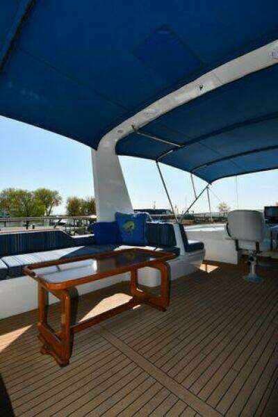 1986 Lowland 64 Pilot House Long Range Motor Yacht