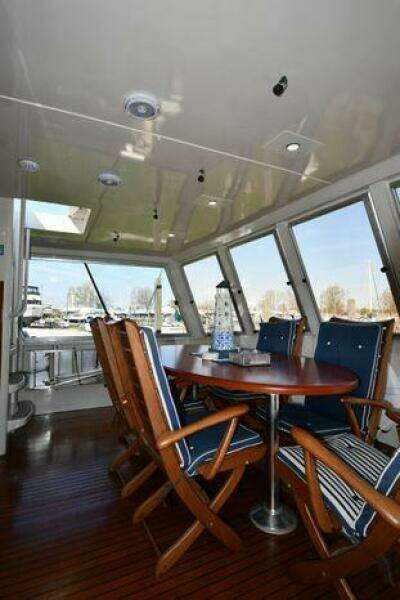 1986 Lowland 64 Pilot House Long Range Motor Yacht