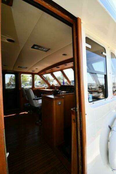 1986 Lowland 64 Pilot House Long Range Motor Yacht