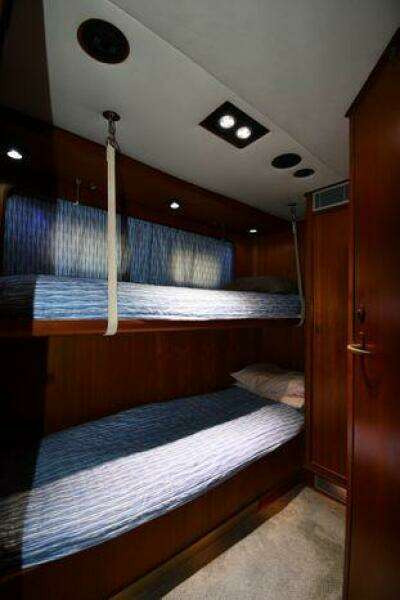 1986 Lowland 64 Pilot House Long Range Motor Yacht