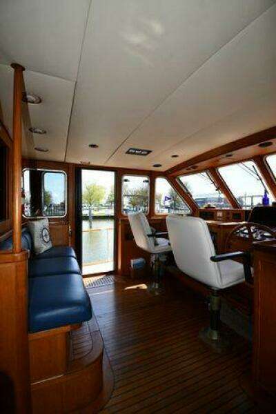 1986 Lowland 64 Pilot House Long Range Motor Yacht