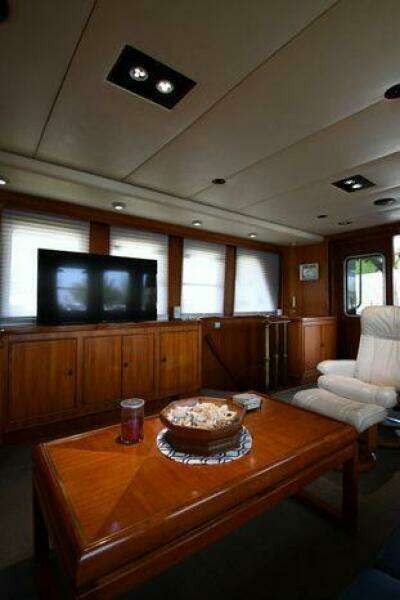 1986 Lowland 64 Pilot House Long Range Motor Yacht