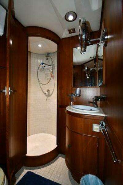 1986 Lowland 64 Pilot House Long Range Motor Yacht