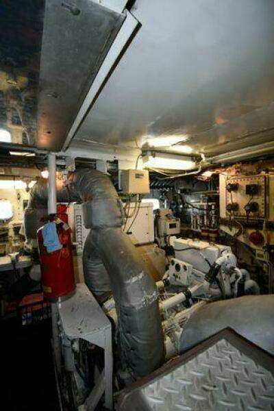 1986 Lowland 64 Pilot House Long Range Motor Yacht