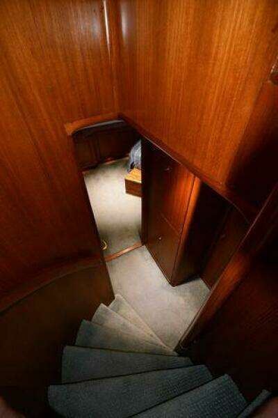 1986 Lowland 64 Pilot House Long Range Motor Yacht