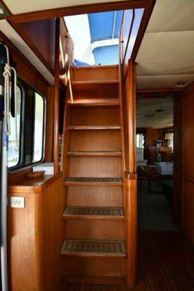 1986 Lowland 64 Pilot House Long Range Motor Yacht