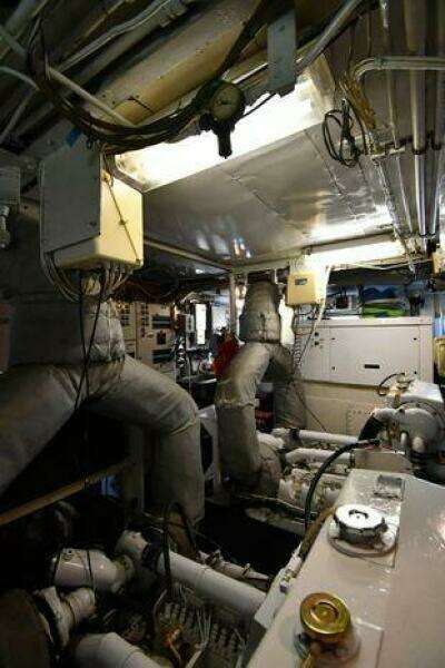 1986 Lowland 64 Pilot House Long Range Motor Yacht