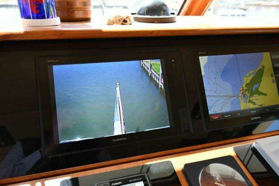 1986 Lowland 64 Pilot House Long Range Motor Yacht