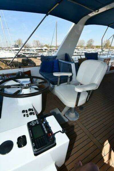 1986 Lowland 64 Pilot House Long Range Motor Yacht