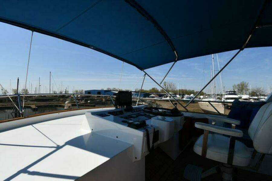 1986 Lowland 64 Pilot House Long Range Motor Yacht