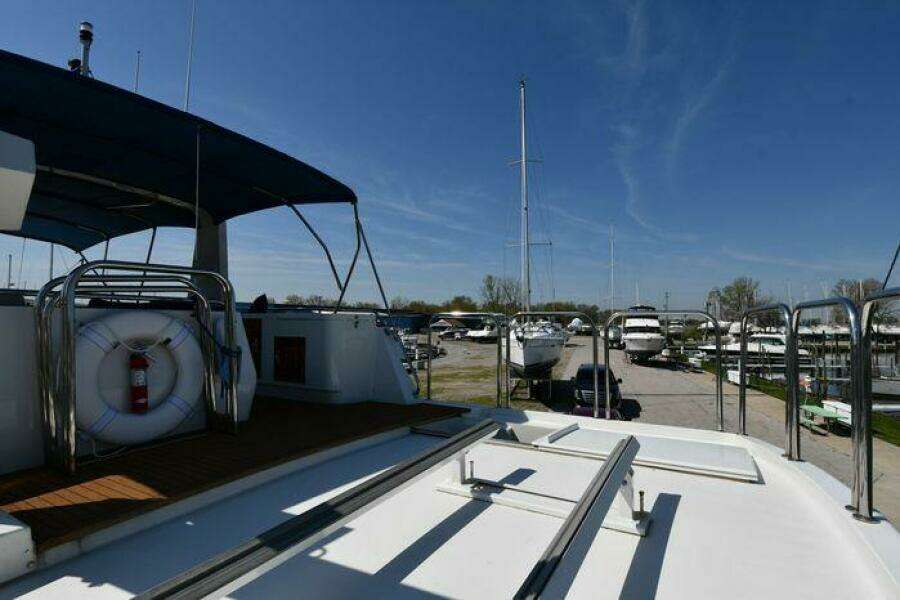 1986 Lowland 64 Pilot House Long Range Motor Yacht