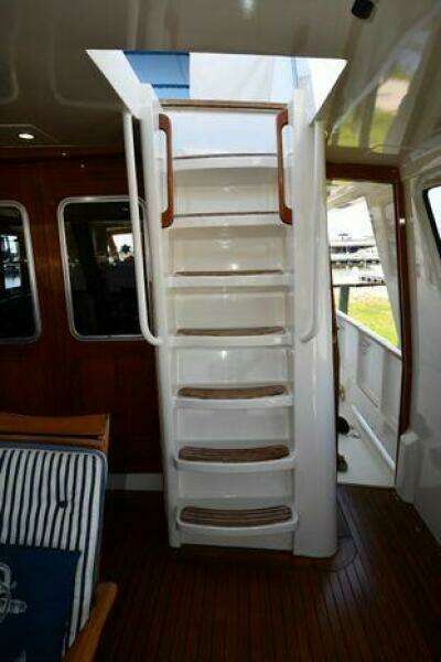 1986 Lowland 64 Pilot House Long Range Motor Yacht