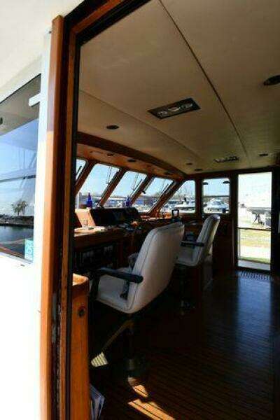 1986 Lowland 64 Pilot House Long Range Motor Yacht