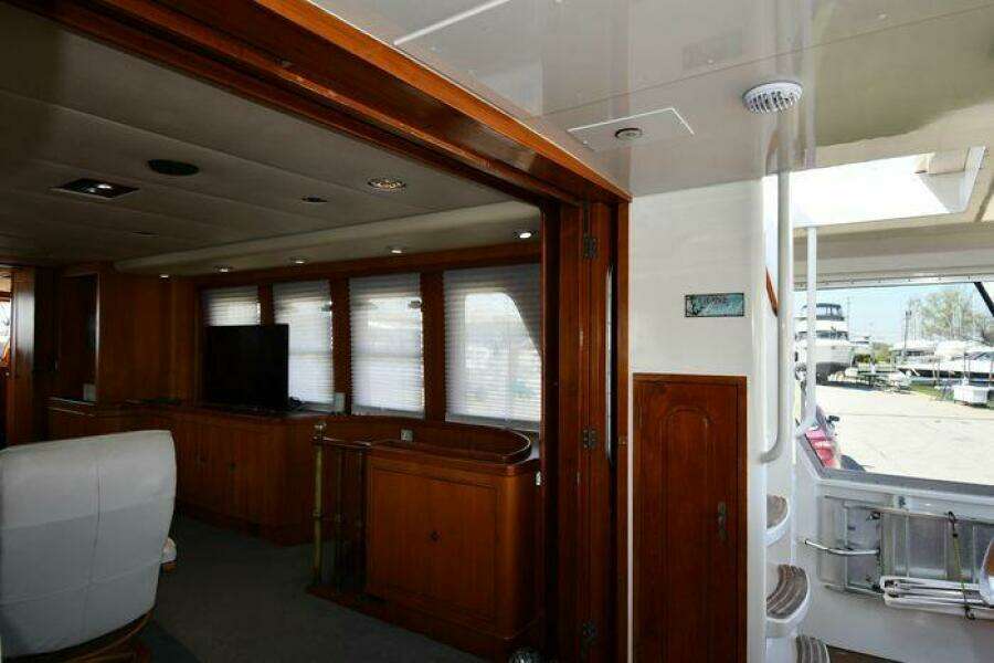 1986 Lowland 64 Pilot House Long Range Motor Yacht