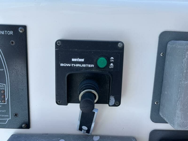 1997 Sea Ray 420 Aft Cabin