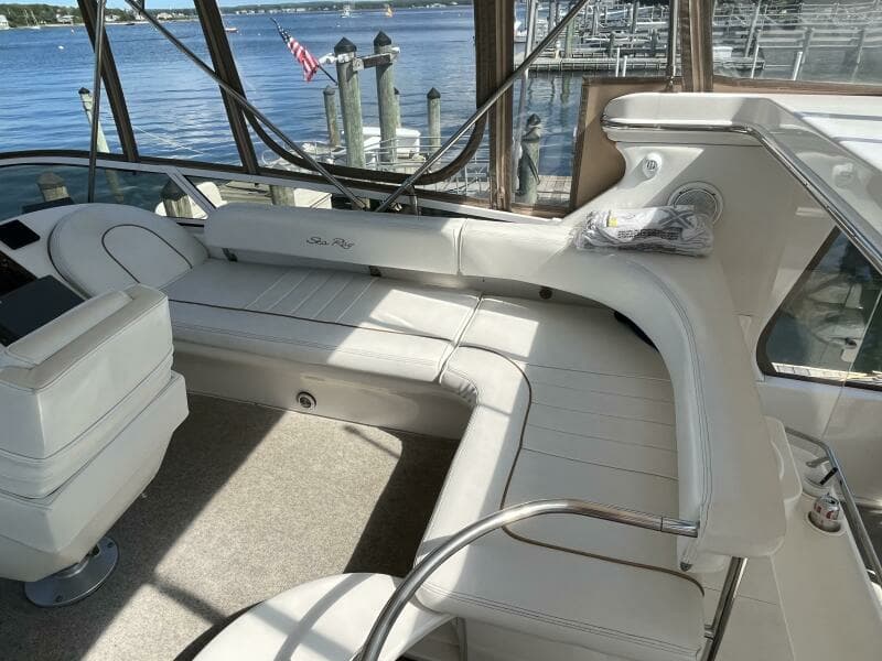 1997 Sea Ray 420 Aft Cabin