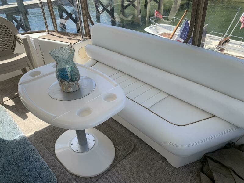 1997 Sea Ray 420 Aft Cabin