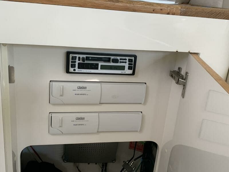 1997 Sea Ray 420 Aft Cabin