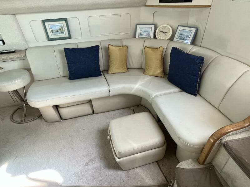 1997 Sea Ray 420 Aft Cabin