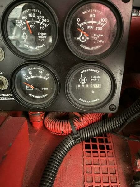 1997 Sea Ray 420 Aft Cabin