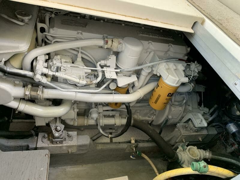 1997 Sea Ray 420 Aft Cabin