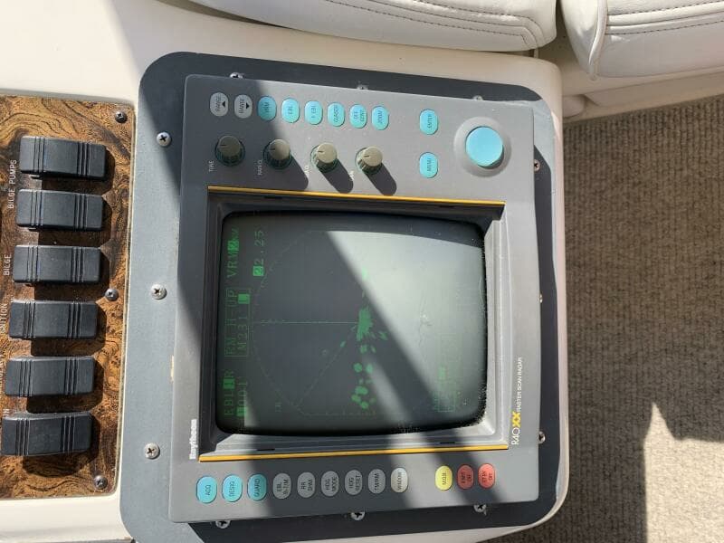 1997 Sea Ray 420 Aft Cabin