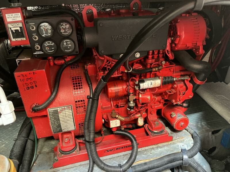 1997 Sea Ray 420 Aft Cabin