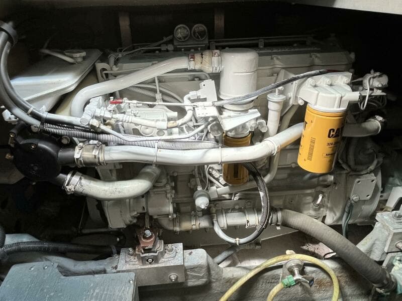 1997 Sea Ray 420 Aft Cabin