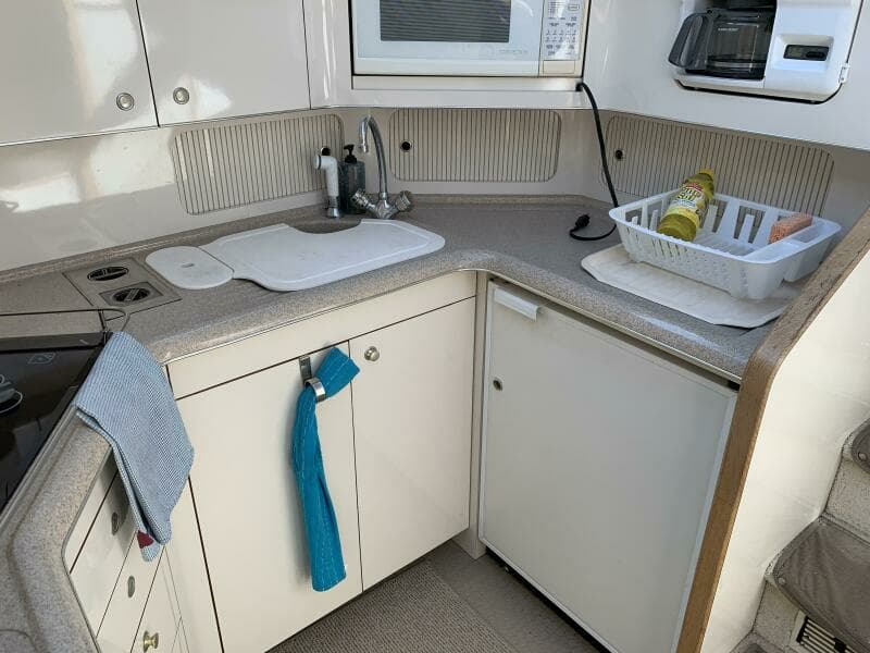 1997 Sea Ray 420 Aft Cabin