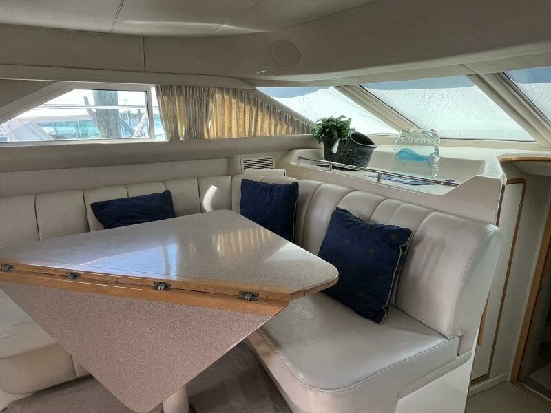 1997 Sea Ray 420 Aft Cabin