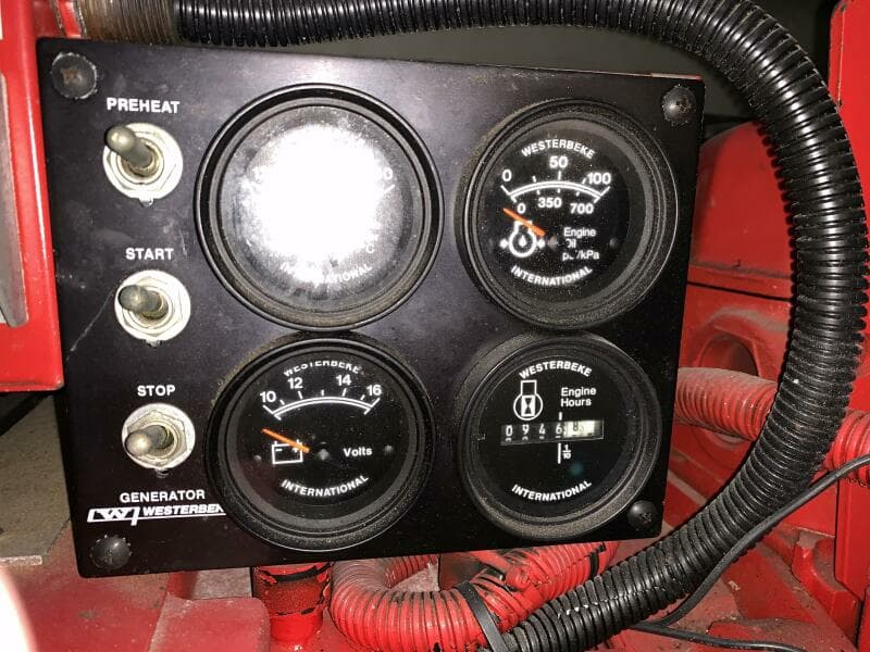 1997 Sea Ray 420 Aft Cabin