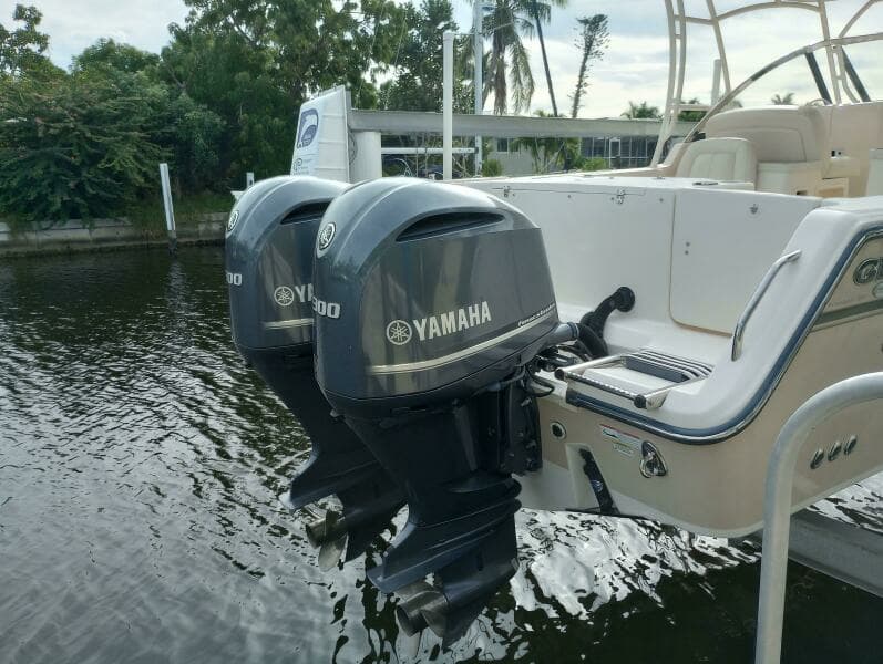 2016 Grady-White Freedom 307