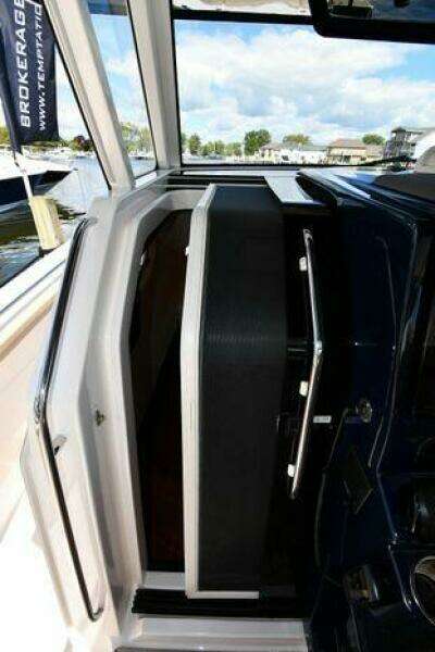 2019 Pursuit S 408 Sport